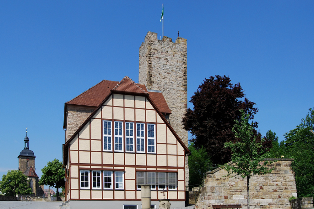 Wasserburg Lauffen (Lauffen am Neckar) (Unteres Schloss, Grafenburg) im Landkreis Heilbronn