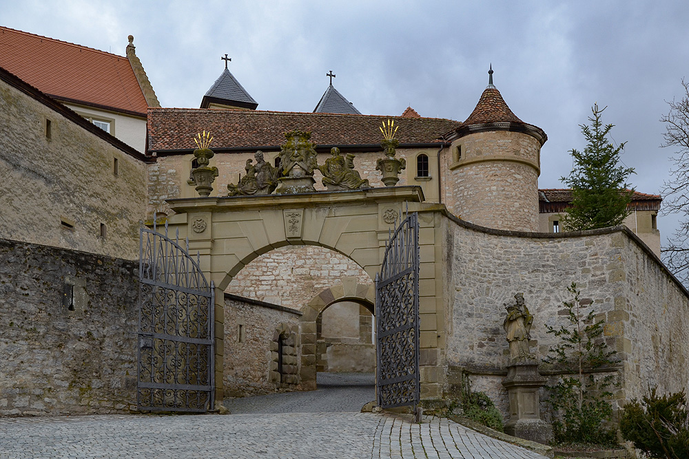 Comburg (Großcomburg, Komburg) im Landkreis Schwäbisch Hall