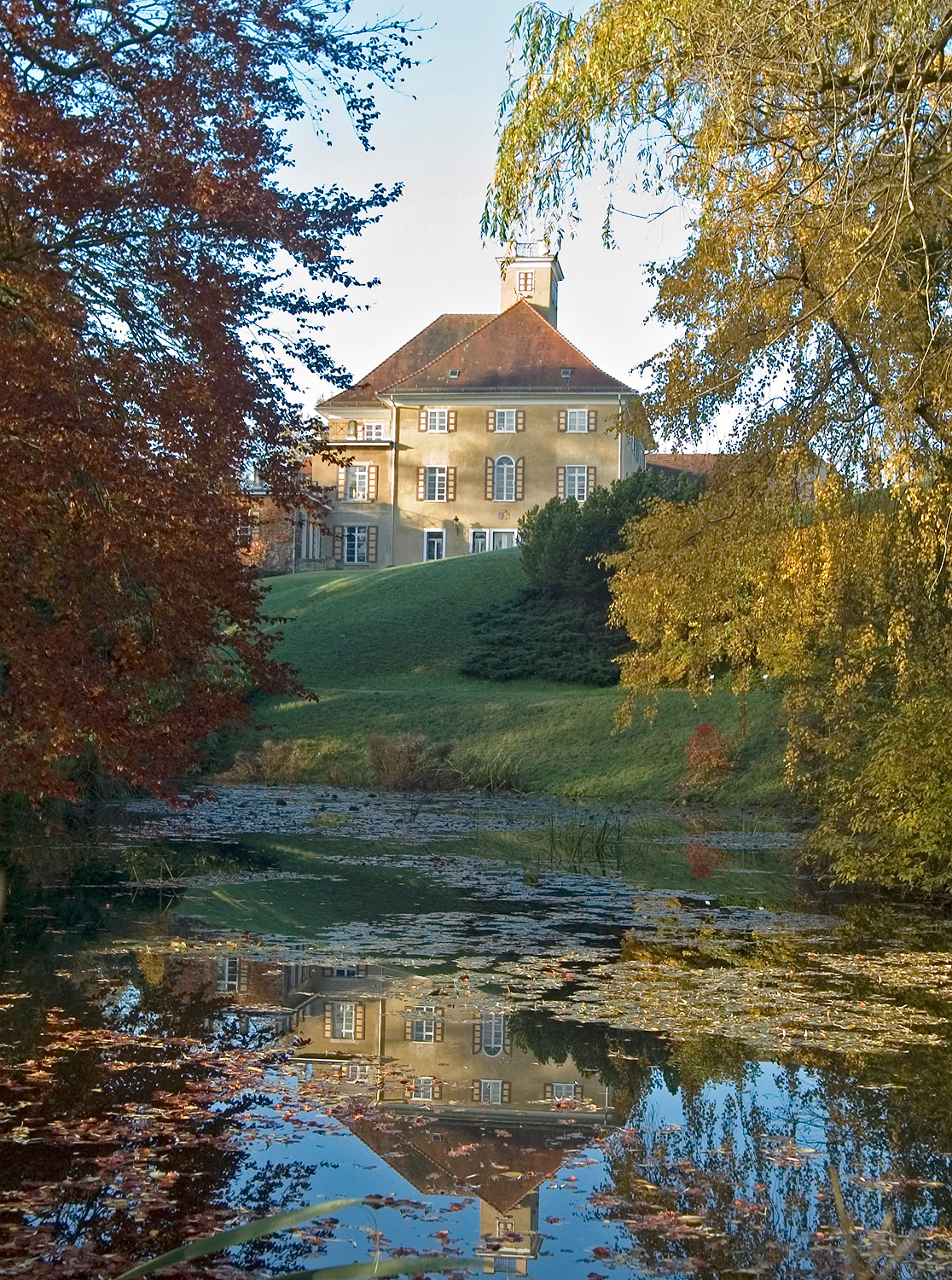 Schloss Fachsenfeld im Ostalbkreis