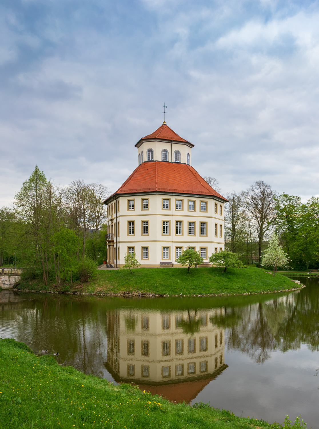 Wasserschloss Oppenweiler (Sturmfeder-Schloss) im Rems-Murr-Kreis