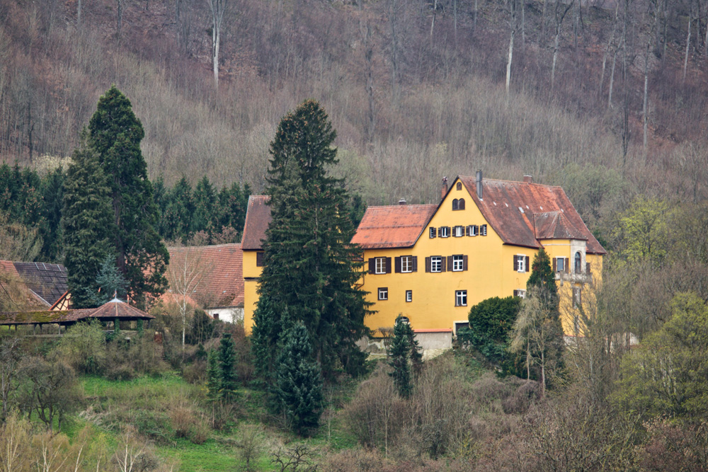 Schloss Hohenroden (Burgstall Schneggenroden) im Ostalbkreis