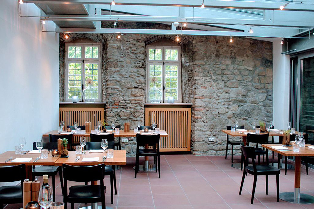 Unteres Schloss Neuweier in Baden-Baden