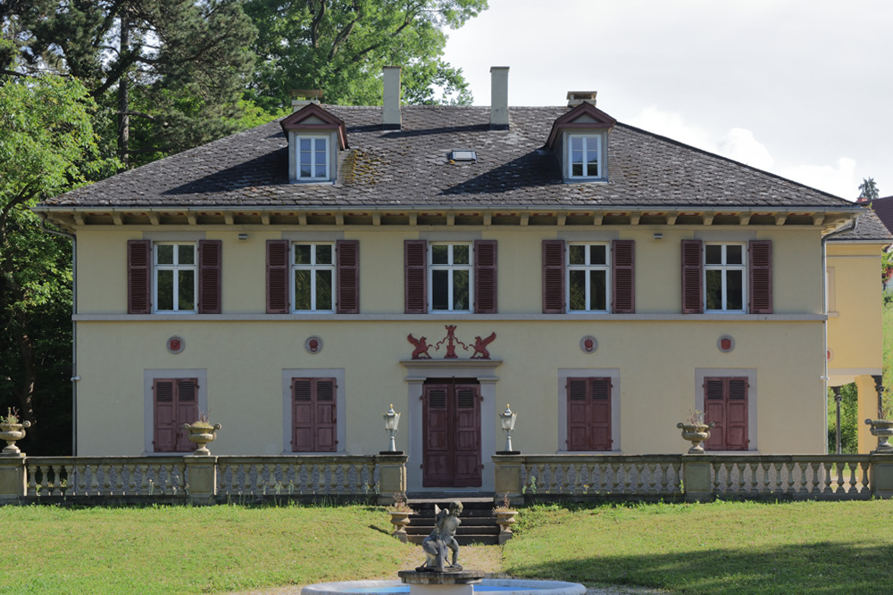Schloss Marienwahl (Varnbüler’sches Schlösschen, Villa, Landgut) im Landkreis Ludwigsburg