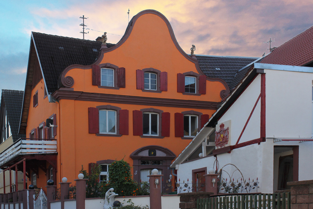 Altes Schloss Riegel (Blumecksches Wasserschloss) im Landkreis Emmendingen