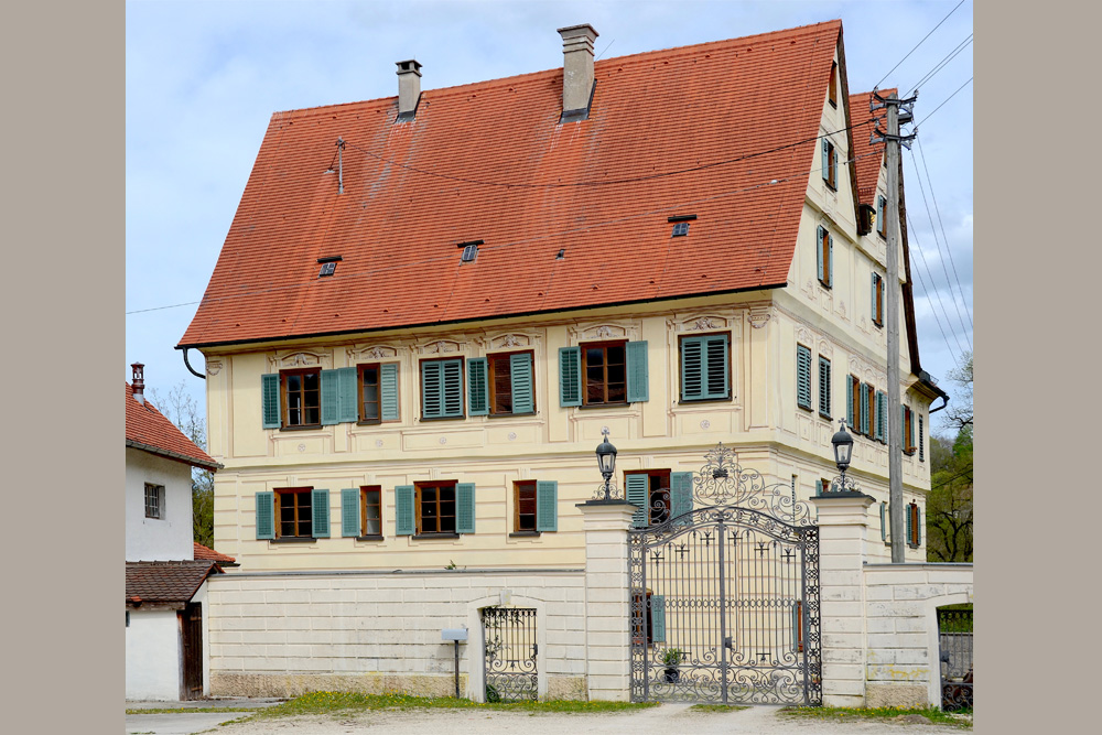 Schloss Oberherrlingen (Schloss Herrlingen, Burg Horningen, Burg Hörningen) im Alb-Donau-Kreis