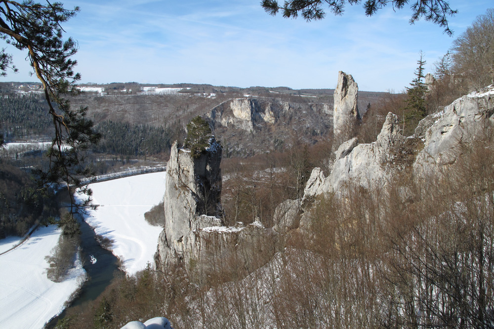 Wildensteiner Burg Hexenturm (Obere und Untere Burg) im Landkreis Sigmaringen