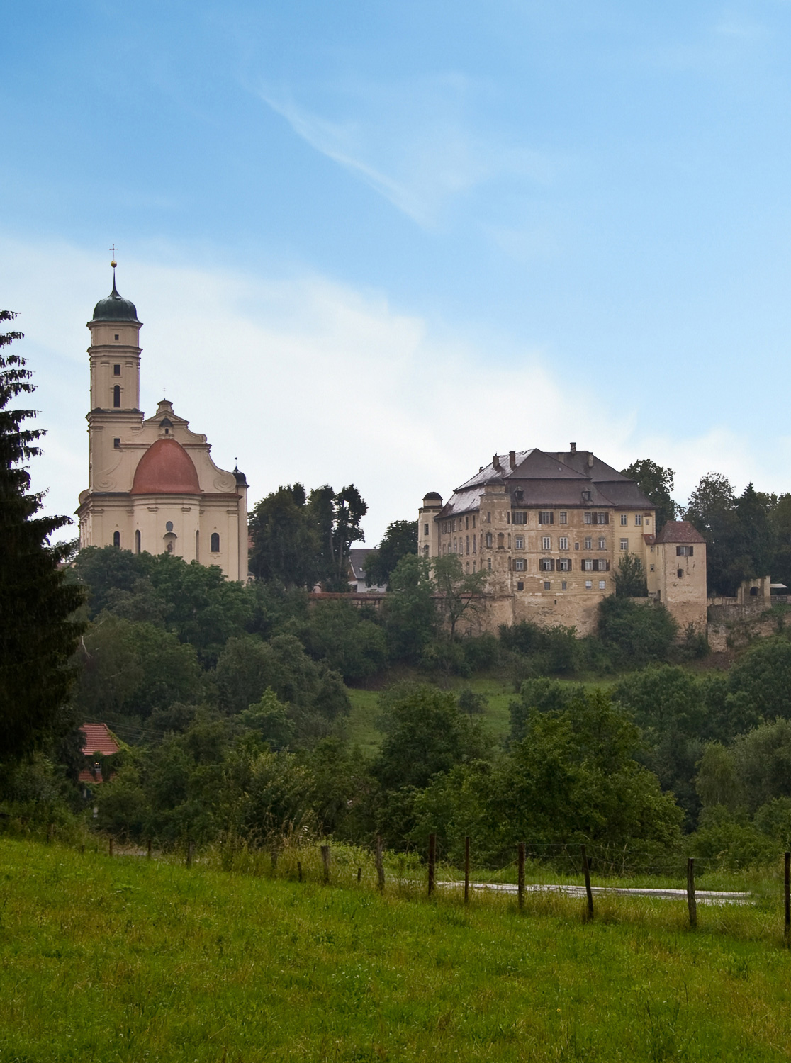 Schloss Hohenstadt (Graf-Adelmann'sches Schloss) im Ostalbkreis