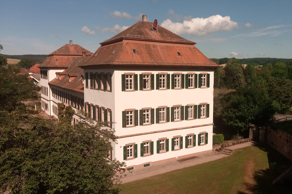 Burg und Schloss Bödigheim (Rüdt von Collenberg’sches Schloss) im Neckar-Odenwald-Kreis