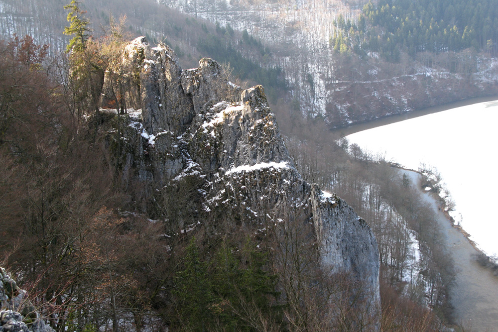 Wildensteiner Burg Hahnenkamm im Landkreis Sigmaringen