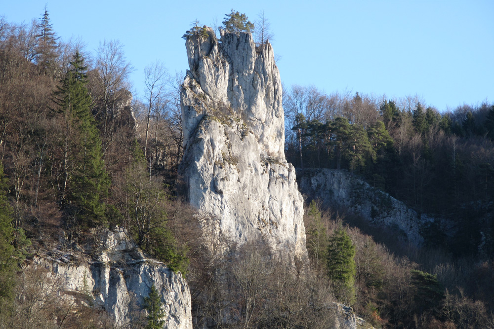 Wildensteiner Burg Hexenturm (Obere und Untere Burg) im Landkreis Sigmaringen