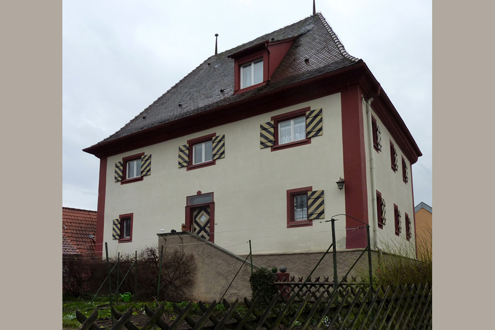 Unteres Schloss Grüningen (Turm, Hohenburg) im Landkreis Biberach