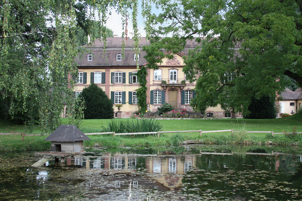 Schloss Ebnet im Landkreis Breisgau-Hochschwarzwald