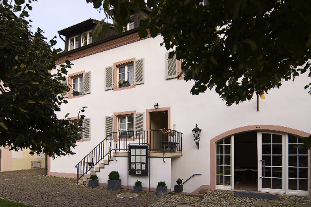 Schloss Reinach (Schloss Munzingen) im Landkreis Breisgau-Hochschwarzwald