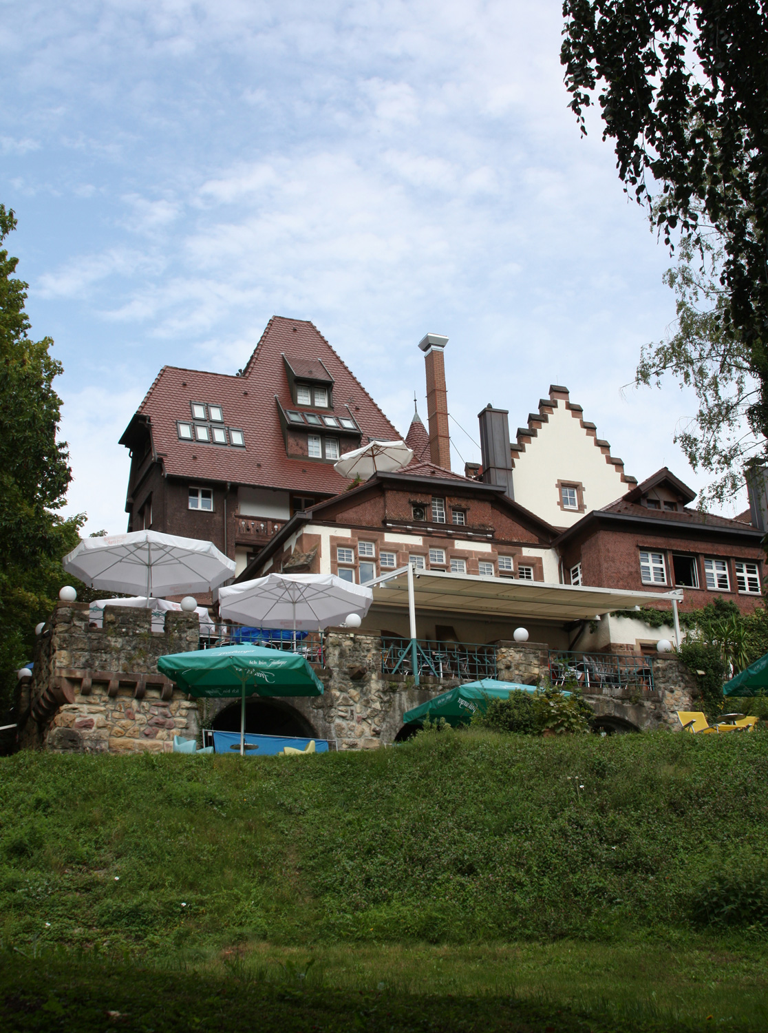 Schlosscafé Freiburg (auf dem Lorettoberg) im Landkreis Breisgau-Hochschwarzwald