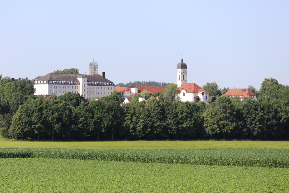 Franziskuswerk Schönbrunn (Schloss Schönbrunn) im Landkreis Dachau