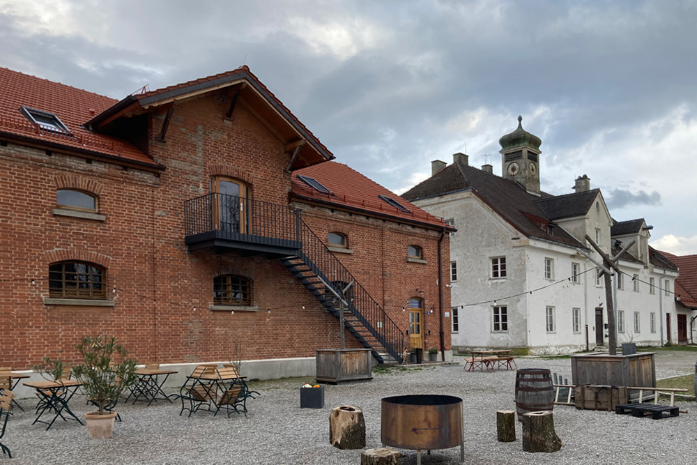 Gut Graßlfing im Landkreis Fürstenfeldbruck