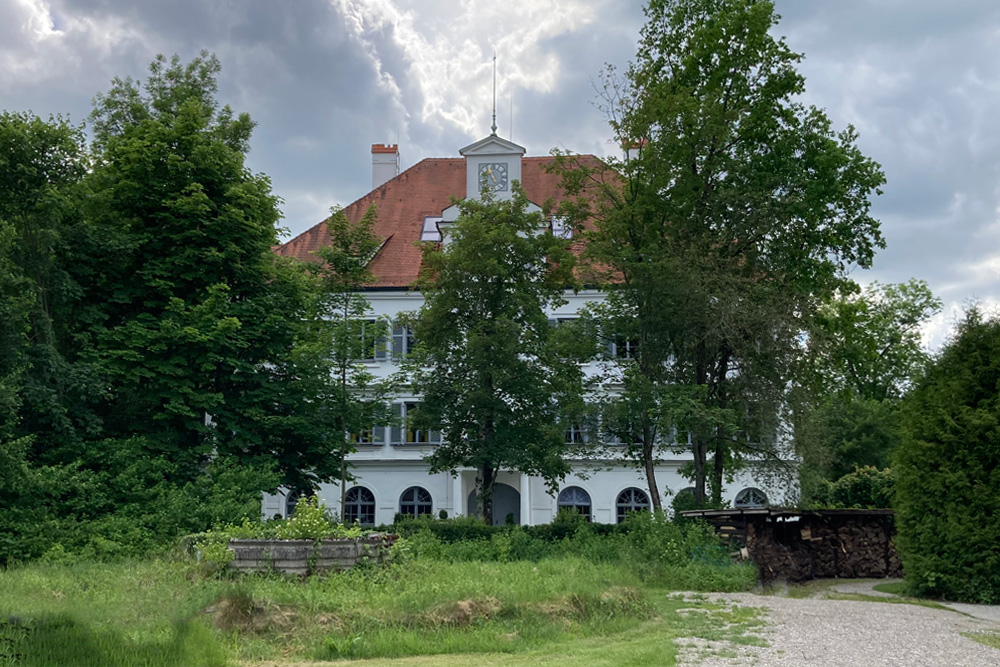 Schloss Weyhern (Glonburg, Glonnburg) im Landkreis Fürstenfeldbruck