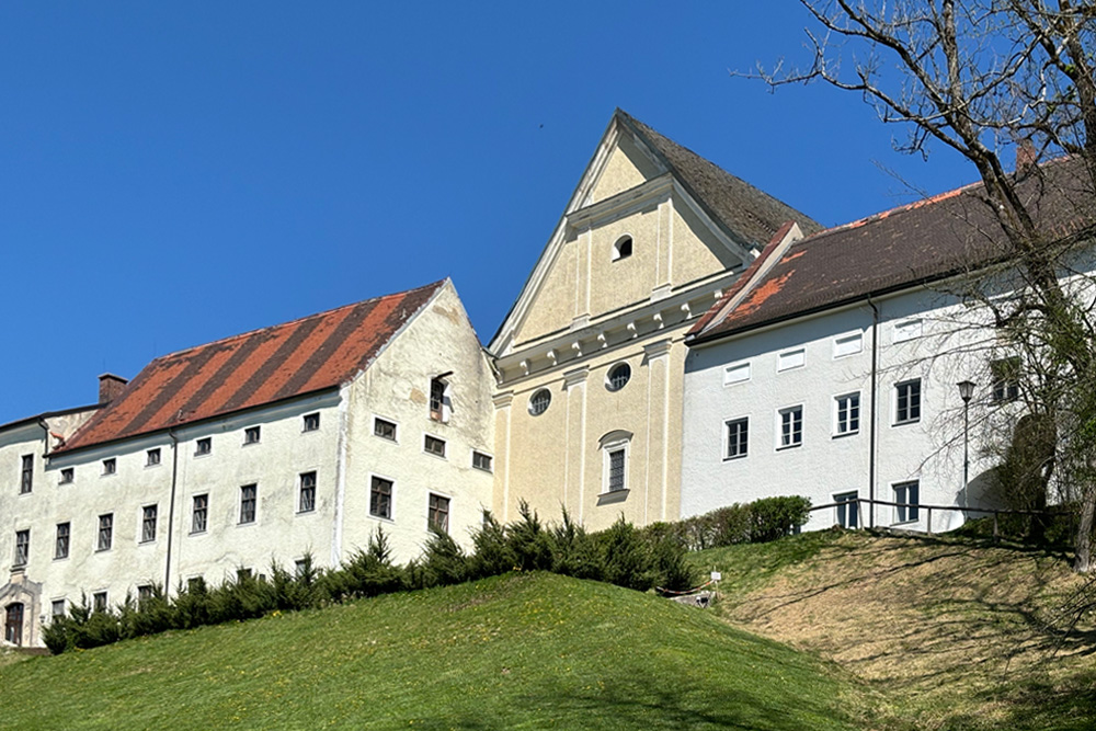 Kloster Weyarn im Landkreis Miesbach