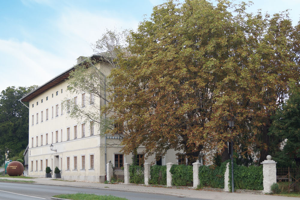 Adelssitz Frabertsham (Hofmarksitz) im Landkreis Traunstein