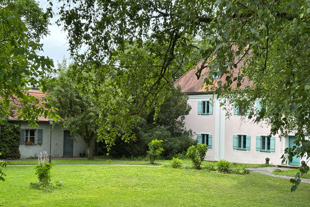 Auschlößchen (Schloss Aueschlösschen) im Landkreis Neuburg-Schrobenhausen