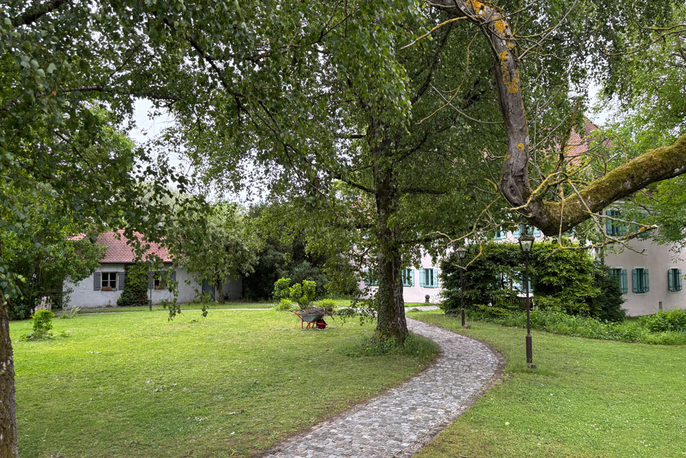 Auschlößchen (Schloss Aueschlösschen) im Landkreis Neuburg-Schrobenhausen