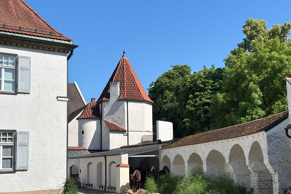 Schloss Schrobenhausen (Pflegschloss) im Landkreis Neuburg-Schrobenhausen