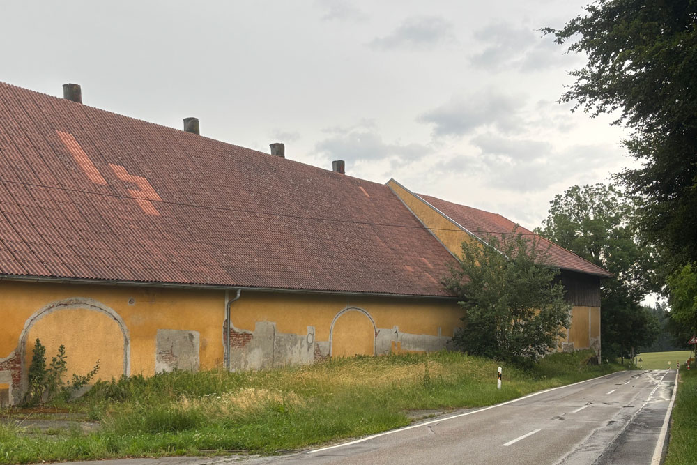 Schloss Englmannsberg (Gräflich Toerring’sches Gut) Schloss Englmannsberg (Gräflich Toerring’sches Gut) im Landkreis Pfaffenhofen an der Ilm