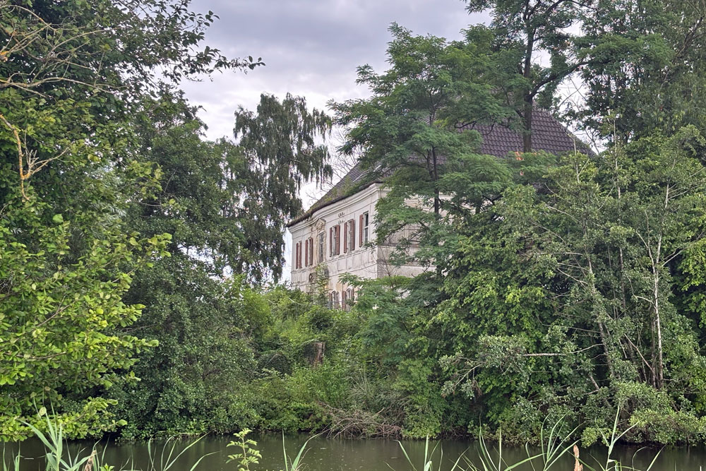 Wasserschloss Starzhausen Wasserschloss Starzhausen im Landkreis Pfaffenhofen an der Ilm