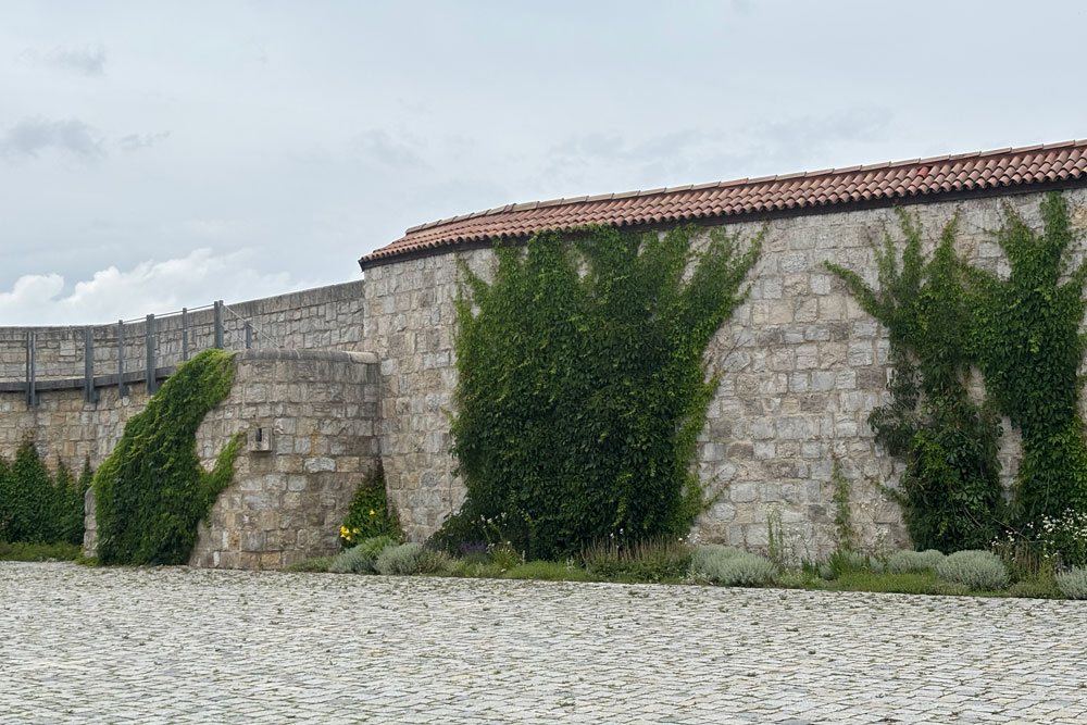 Burg Vohburg (Burgrest) Burg Vohburg (Burgrest) im Landkreis Pfaffenhofen an der Ilm