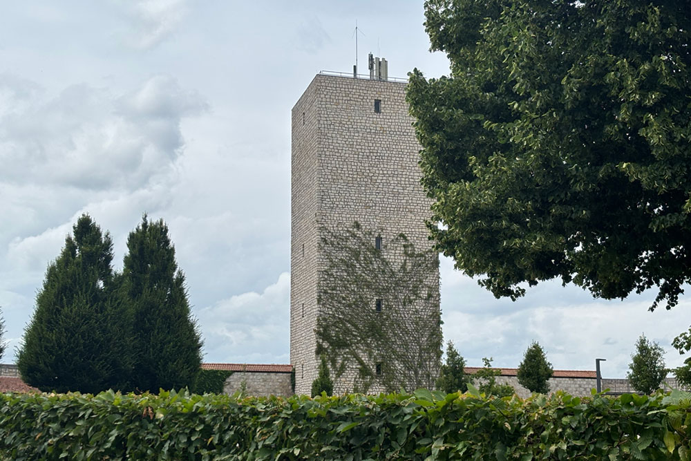 Burg Vohburg (Burgrest) Burg Vohburg (Burgrest) im Landkreis Pfaffenhofen an der Ilm