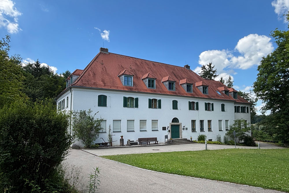 Klosterkirche St. Peter und Paul (Petersberg) (Petersberg-Basilika) im Landkreis Dachau