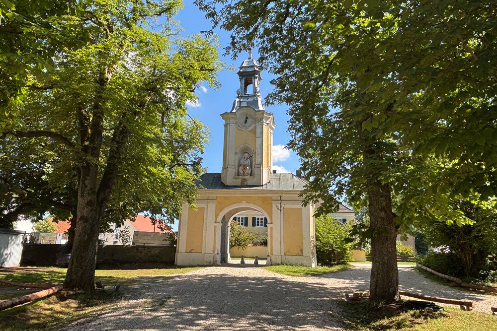 Schloss Sandizell im Landkreis Neuburg-Schrobenhausen