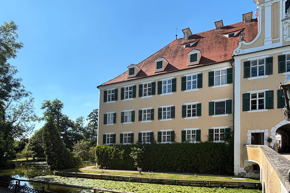 Schloss Sandizell im Landkreis Neuburg-Schrobenhausen
