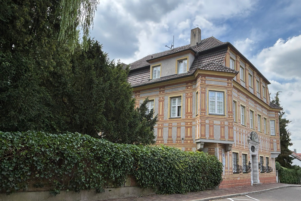 Hofherrnhaus (Neuburg an der Donau) (Adelspalais) im Landkreis Neuburg-Schrobenhausen