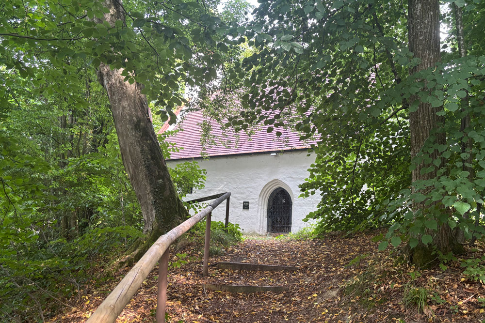Burg Roggenstein (Burgstall Roggenstein, Ruchenstein, Rockenstein, Ruckenstain) im Landkreis Fürstenfeldbruck