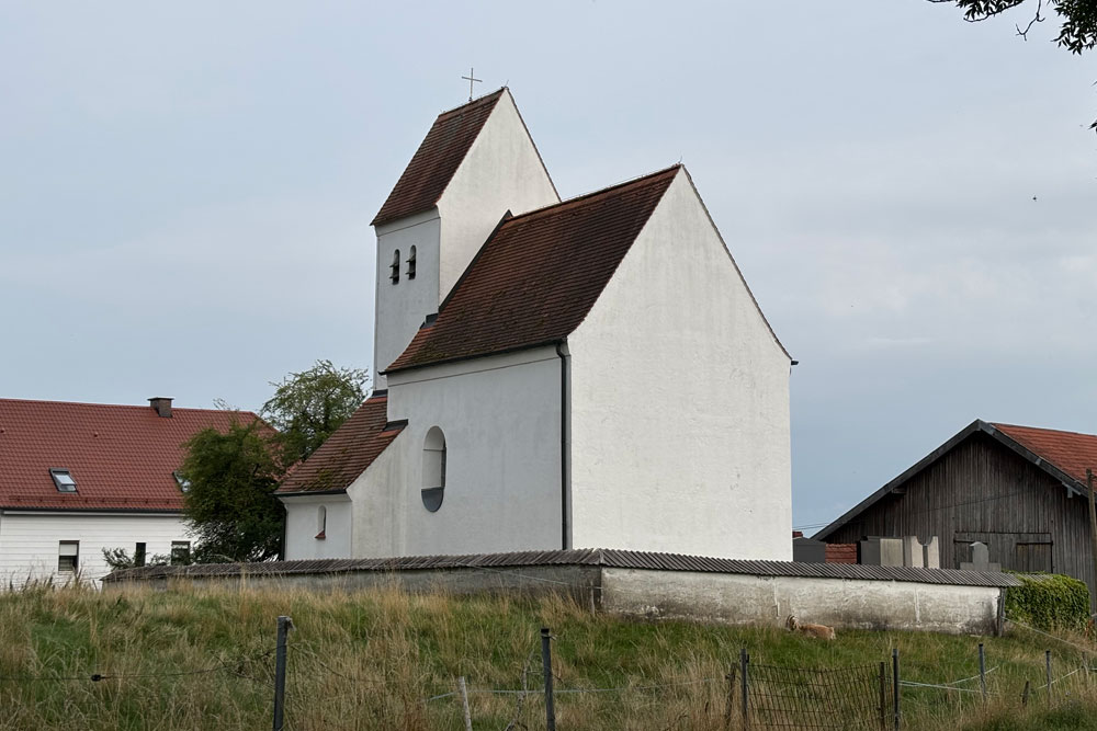 Wehrkirche Fussberg (Sankt Ulrich) im Landkreis Fürstenfeldbruck