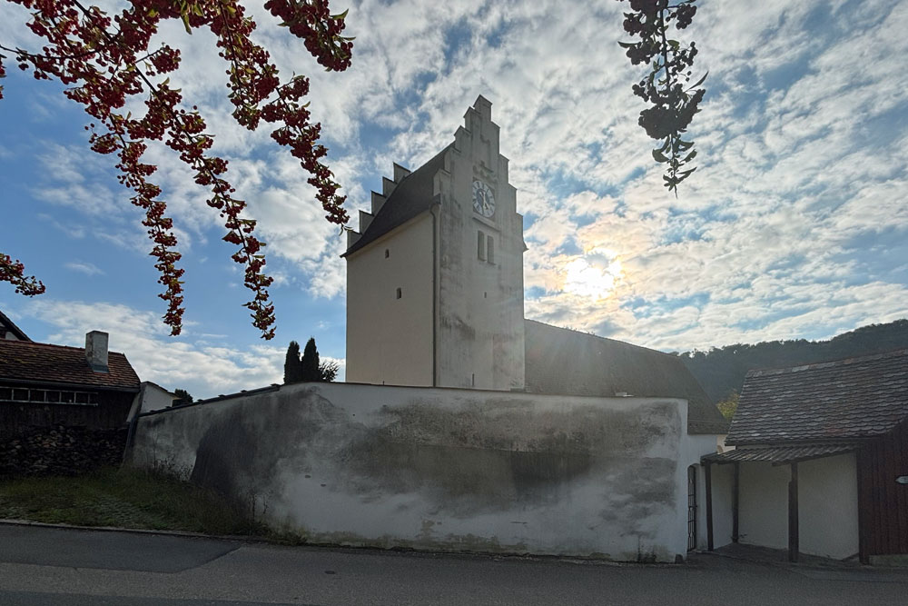 Kirchhofbefestigung Enkering Kirchhofbefestigung Enkering im Landkreis Eichstätt