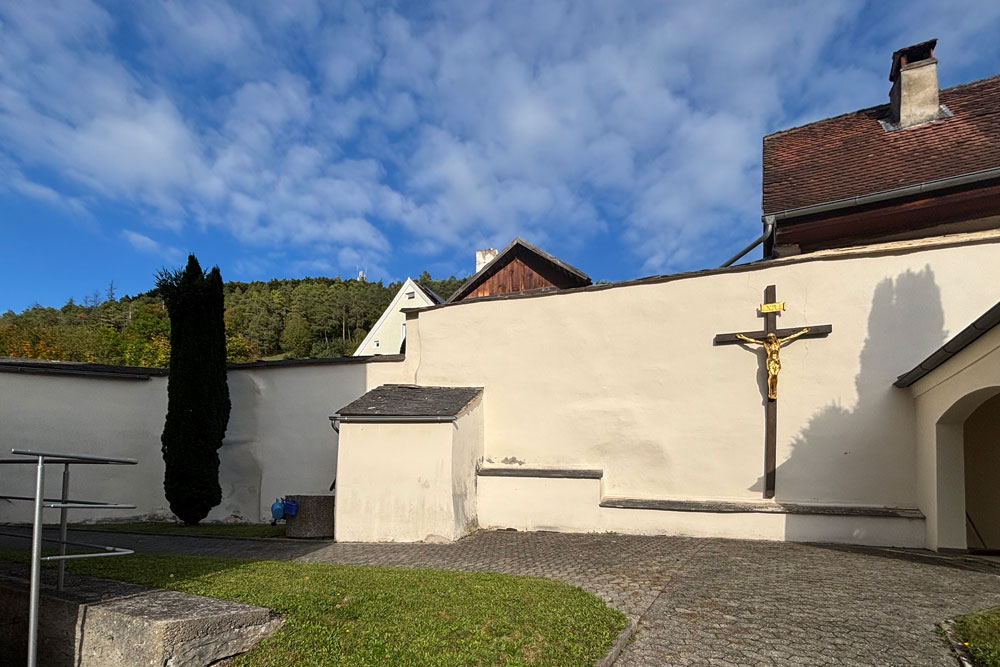 Kirchhofbefestigung Enkering Kirchhofbefestigung Enkering im Landkreis Eichstätt