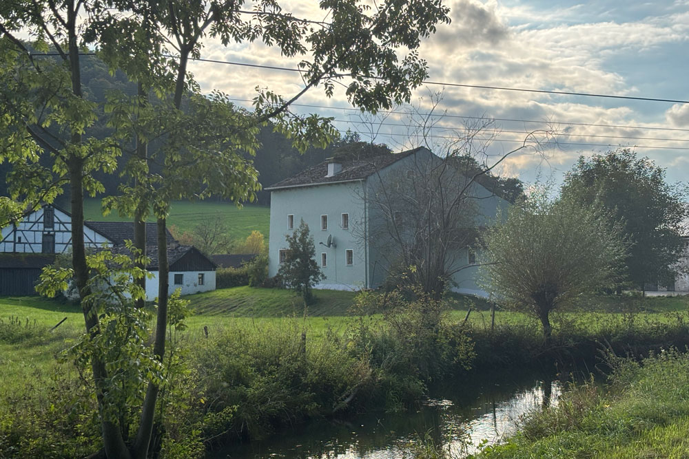Adelssitz Eibwang (Schloss Eibwang, Festes Haus, Weiherhaus) im Landkreis Eichstätt