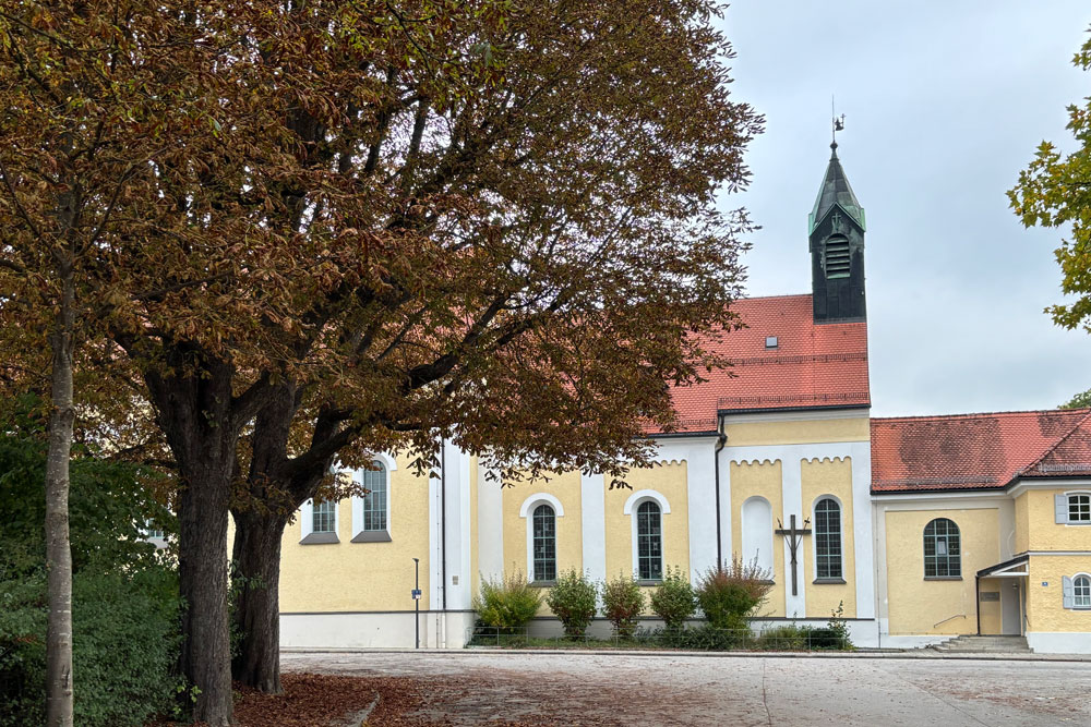 Kapuzinerkloster Rosenheim (Klosterkirche St Sebastian) in der Stadt Rosenheim