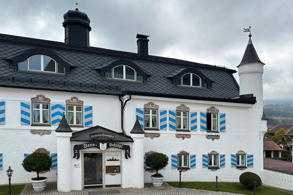 Bonnschlössl (Schloss Bernau am Chiemsee) im Landkreis Rosenheim