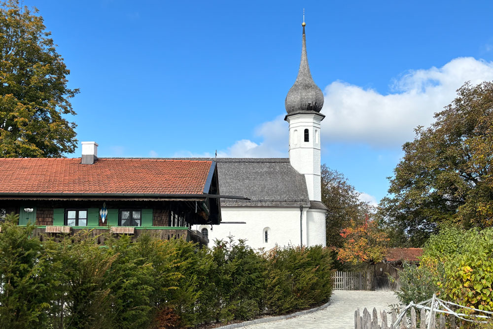 Burg Urschalling (Kirche Sankt Jakobus) Burg Urschalling (Kirche Sankt Jakobus) im Landkreis Rosenheim