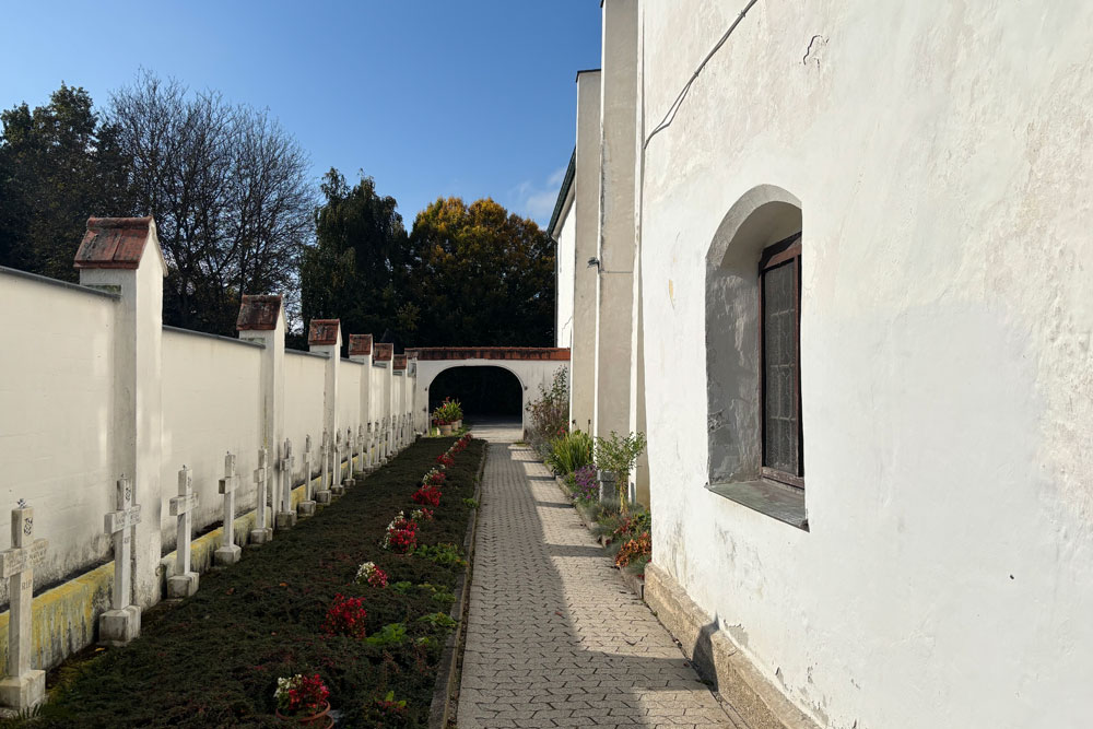 Kloster Altenhohenau (ehemaliges Kloster der Dominikanerinnen) Kloster Altenhohenau (ehemaliges Kloster der Dominikanerinnen) im Landkreis Rosenheim