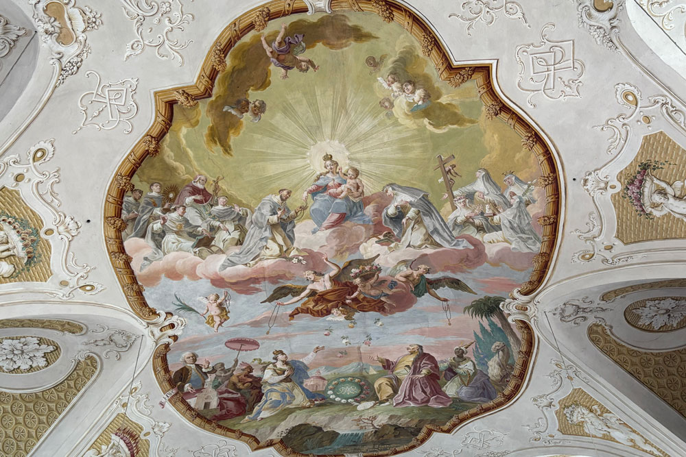 Kloster Altenhohenau (ehemaliges Kloster der Dominikanerinnen) Kloster Altenhohenau (ehemaliges Kloster der Dominikanerinnen) im Landkreis Rosenheim