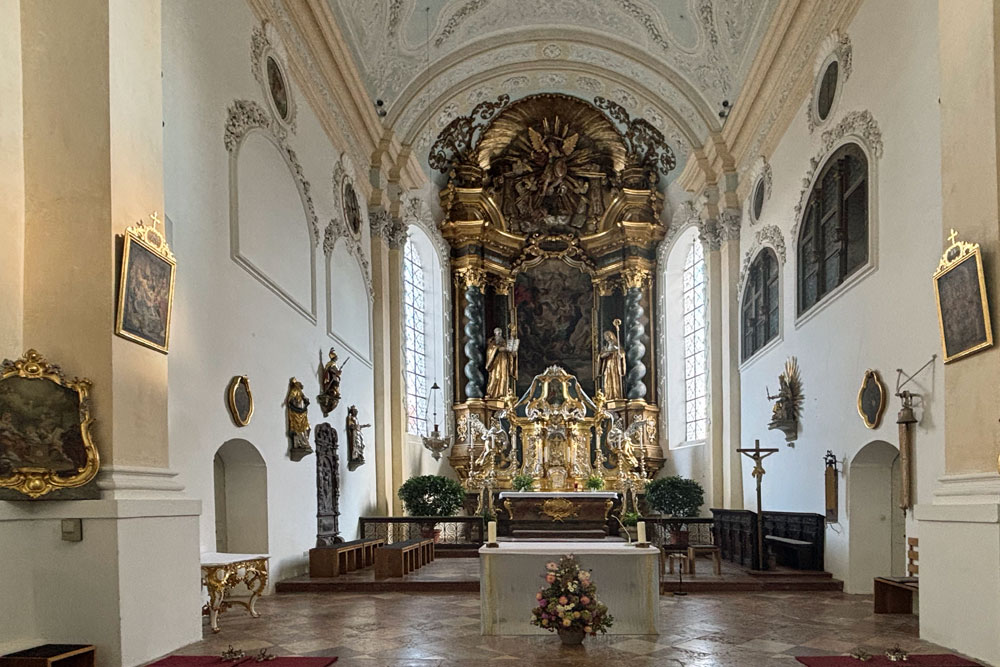 Stiftung Attl (ehemalige Benediktinerabtei Attel) Stiftung Attl (ehemalige Benediktinerabtei Attel) im Landkreis Rosenheim