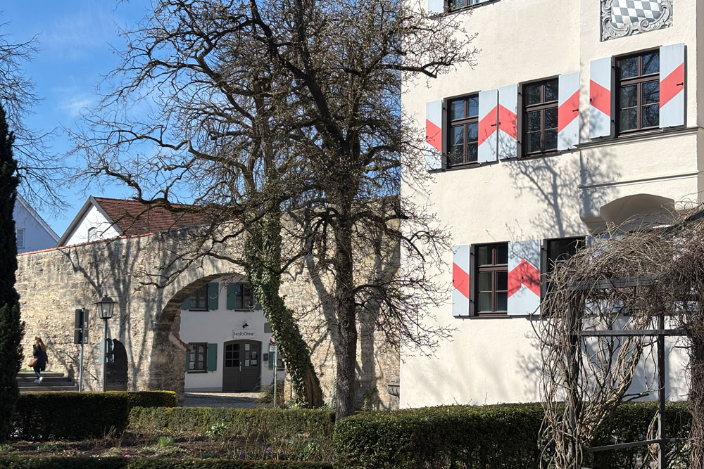 Schloss Weilheim (Pflegschloss, „Hofburg“) im Landkreis Weilheim-Schongau