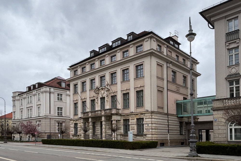 Palais Matuschka (München) in München