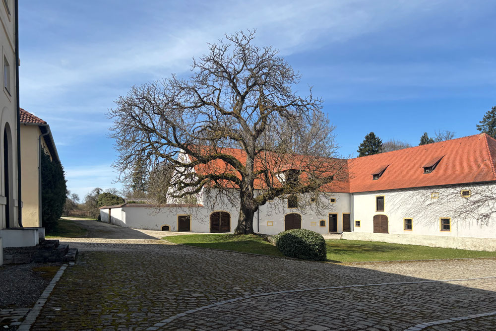 Schloss Schönbrunn (Denkendorf) (Prunn) im Landkreis Eichstätt