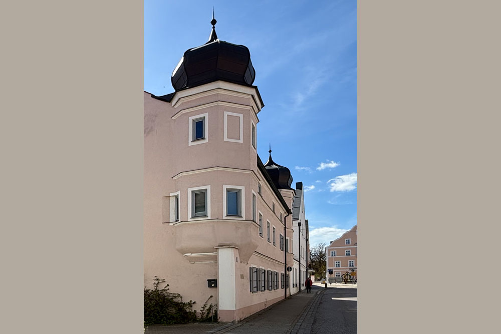 Prandtenhof (Kösching) (Prandtenhof, Meilingerhof, Rablhof, Rablbauernhof) im Landkreis Eichstätt