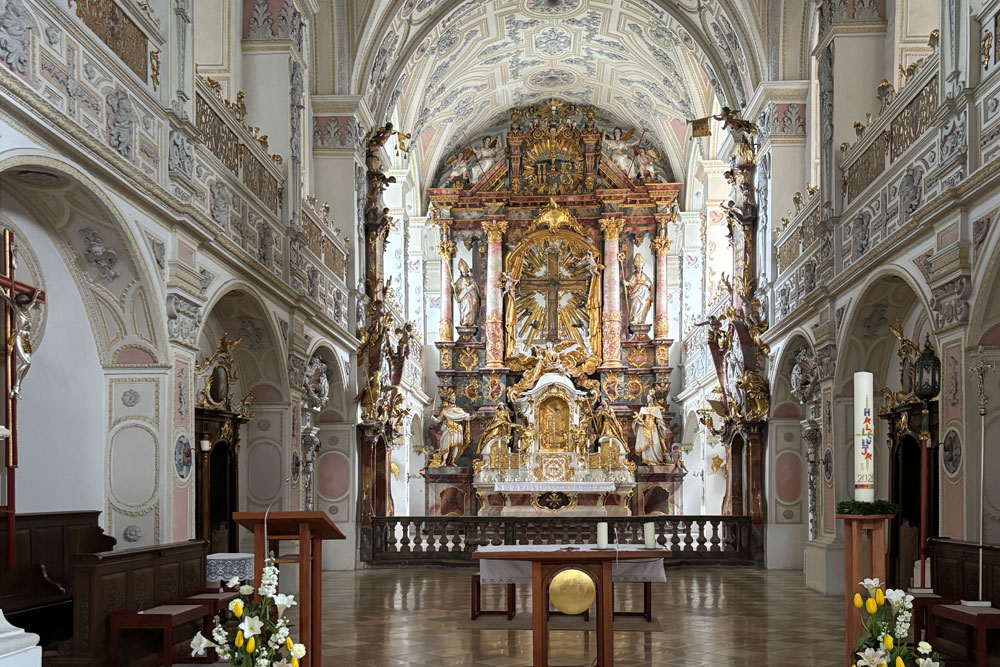 Kloster Polling (ehemaliges Kloster der Benediktiner, dann der Augustiner-Chorherren) im Landkreis Weilheim-Schongau